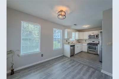 6196 Idlewood Circle, Lithonia, GA 30038 - Photo 7