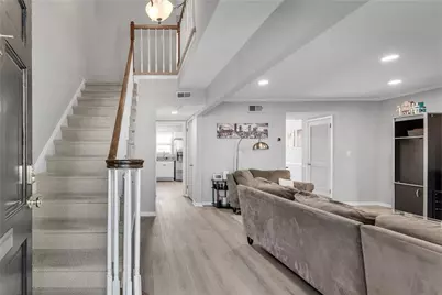 6520 Roswell Road #11, Sandy Springs, GA 30328 - Photo 3