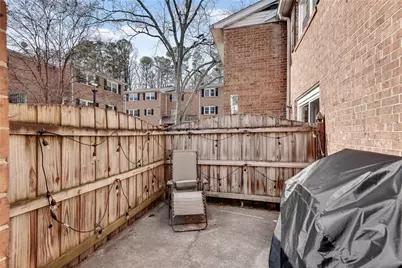 6520 Roswell Road #11, Sandy Springs, GA 30328 - Photo 11