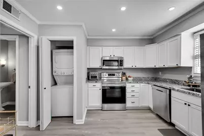 6520 Roswell Road #11, Sandy Springs, GA 30328 - Photo 13