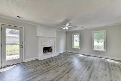 2725 Milton Bryan Drive, Loganville, GA 30052 - Photo 5