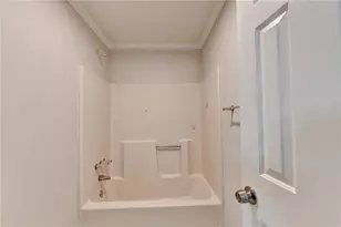 2725 Milton Bryan Dr, Loganville, GA 30052 - Photo 39