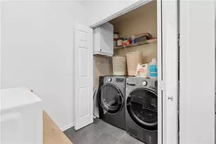 3334 Peachtree Rd NE, Atlanta, GA 30326 - Photo 21