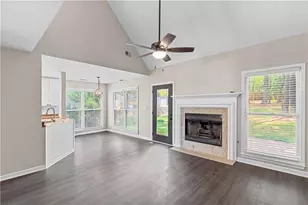 602 Overhill Dr, Woodstock, GA 30189 - Photo 7