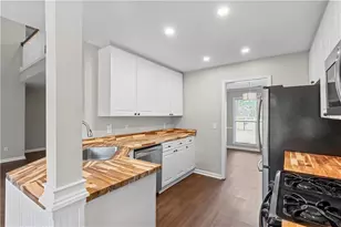 602 Overhill Dr, Woodstock, GA 30189 - Photo 5