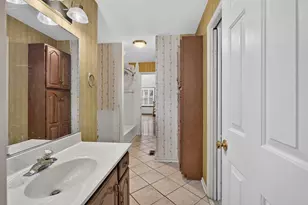 4370 Laurian Dr, Kennesaw, GA 30144 - Photo 9