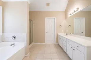 1098 Whisperwood Ln, Lawrenceville, GA 30043 - Photo 21