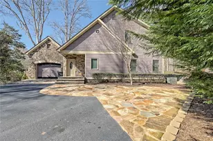 1189 Sunnyside Rd, Hiawassee, GA 30546 - Photo 3