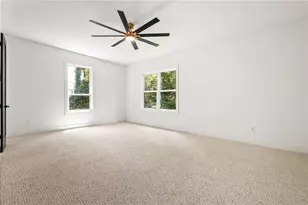 6465 Yacht Club Rd, Flowery Branch, GA 30542 - Photo 33