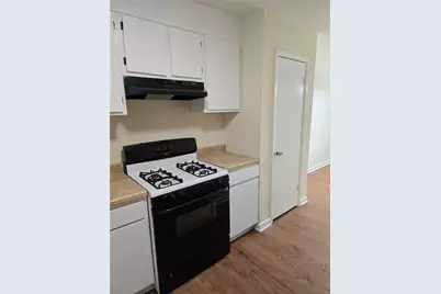 1225 Oakplace Drive SW #D, Marietta, GA 30008 - Photo 5