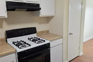 1225 Oakplace Dr SW, Marietta, GA 30008 - Photo 5