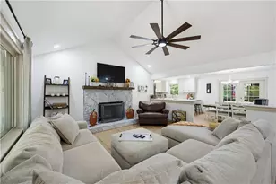 3744 Tanners Mill Rd, Gainesville, GA 30507 - Photo 5