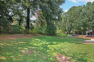 6883 Creekmoor Ln, Riverdale, GA 30296 - Photo 41