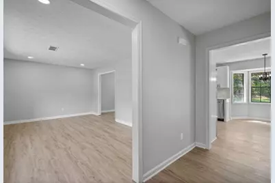 6883 Creekmoor Lane, Riverdale, GA 30296 - Photo 7