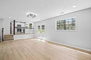 6883 Creekmoor Ln, Riverdale, GA 30296 - Photo 25