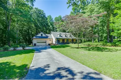 2720 Bay Ridge Drive, Loganville, GA 30052 - Photo 1