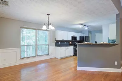4267 Rivuere Pt, Gainesville, GA 30507 - Photo 17