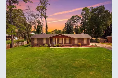 2681 Kings Circle, Lawrenceville, GA 30044 - Photo 13