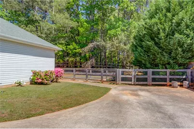 3314 Banks Mountain Drive, Gainesville, GA 30506 - Photo 5