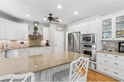 3090 Salisbury Drive, Alpharetta, GA 30004 - Photo 3