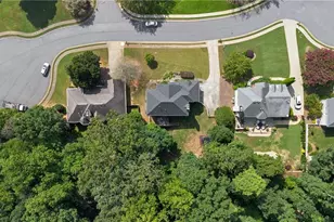 3090 Salisbury Dr, Alpharetta, GA 30004 - Photo 33