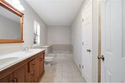 8010 Hickory Court, Murrayville, GA 30564 - Photo 15
