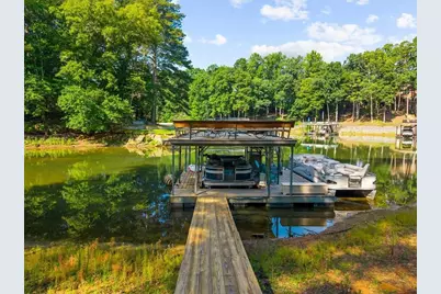 5823 Lakeshore Drive, Buford, GA 30518 - Photo 97