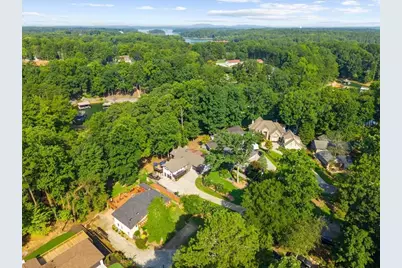 5823 Lakeshore Drive, Buford, GA 30518 - Photo 119