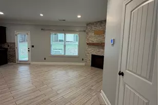 1519 Swamp Cabbage Dr, Lawrenceville, GA 30045 - Photo 9