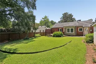 266 Midvale Dr NE, Atlanta, GA 30342 - Photo 25