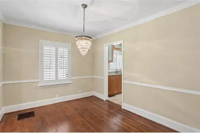 266 Midvale Drive NE, Atlanta, GA 30342 - Photo 9