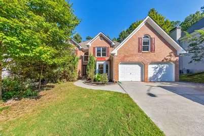 638 Braidwood Drive NW, Acworth, GA 30101 - Photo 1