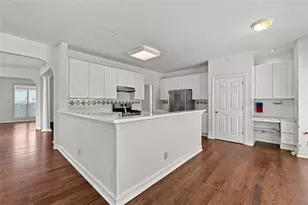 2481 Appalachee Dr NE, Atlanta, GA 30319 - Photo 17
