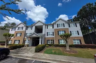 6102 Fairington Ridge Cir, Lithonia, GA 30038 - Photo 1