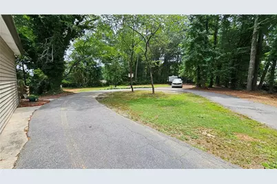 1581 Lost Mountain Road, Powder Springs, GA 30127 - Photo 41