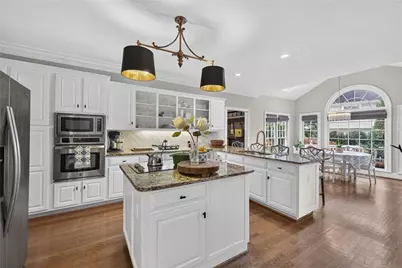1572 Asheforde Drive, Marietta, GA 30068 - Photo 11