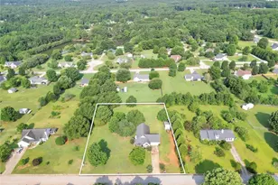 1130 Larkspur Dr, Locust Grove, GA 30248 - Photo 41