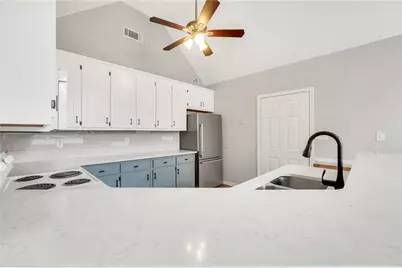 1130 Larkspur Drive, Locust Grove, GA 30248 - Photo 11