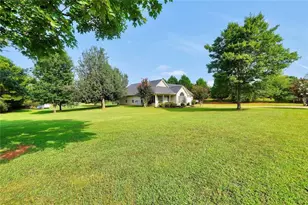 1130 Larkspur Dr, Locust Grove, GA 30248 - Photo 35