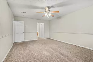 1465 Lake Lucerne Rd SW, Lilburn, GA 30047 - Photo 15