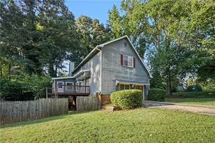 1465 Lake Lucerne Rd SW, Lilburn, GA 30047 - Photo 31