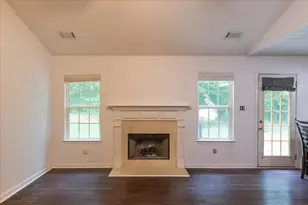 215 Highgrove Dr, Covington, GA 30016 - Photo 5