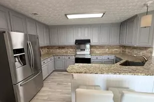 106 Elk Grove Dr, Auburn, GA 30011 - Photo 3
