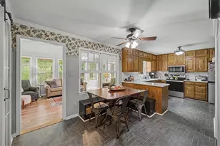 3782 Churchill Dr SW, Marietta, GA 30064 - Photo 11