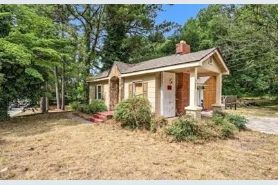 733 Hamilton E Holmes Drive NW, Atlanta, GA 30318 - Photo 1