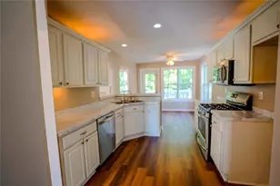 4340 Mapleton Way, Cumming, GA 30028 - Photo 9