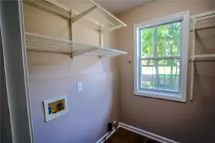 4340 Mapleton Way, Cumming, GA 30028 - Photo 7