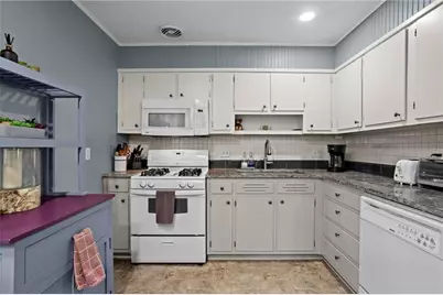 3361 Pawnee Trail SW, Marietta, GA 30060 - Photo 11