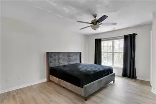 2039 Bayrose Cir, Atlanta, GA 30344 - Photo 11