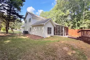901 Lauren Kay Ct, Lawrenceville, GA 30046 - Photo 5